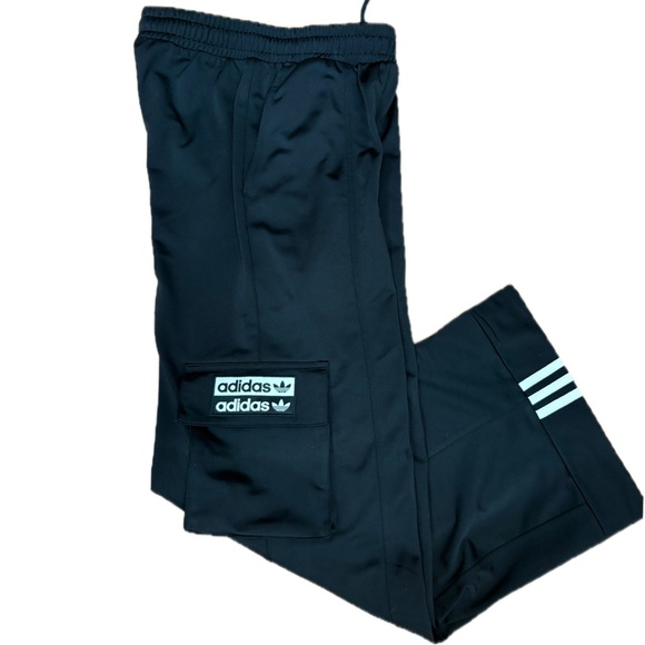 Adidas Wide Leg 3-Stripes Cargo Track Pants Like New - Picture 10 of 10